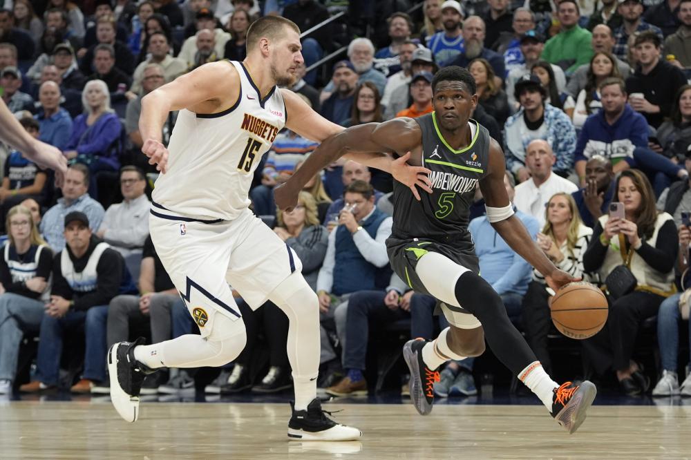 足球坚实的 足球坚实的